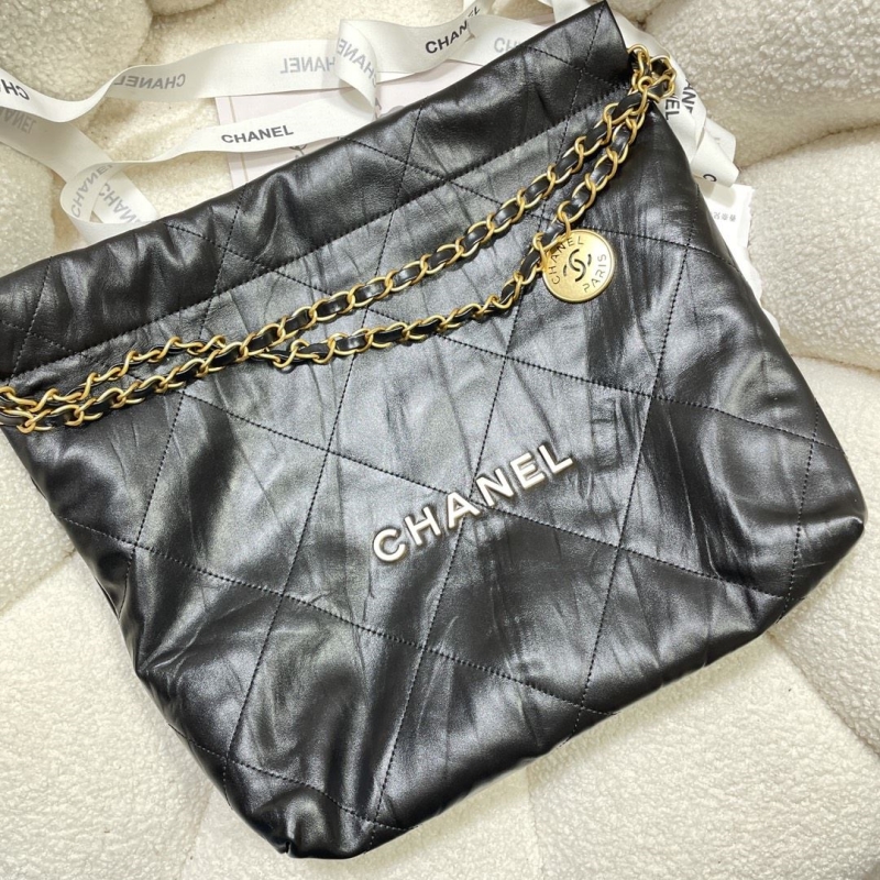 Ch**el hobo 22 bags